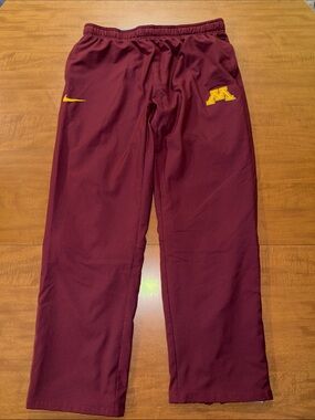 Nike Maroon Joggers with MN Minnesota Gophers Logo